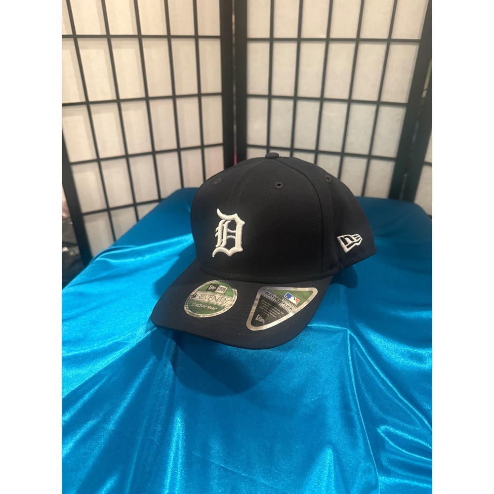 New Era Detroit Tigers 9SEVENTY Stretch Snap Black MLB Baseball Cap Hat
